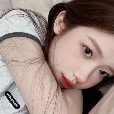 死亡仓库2海报
